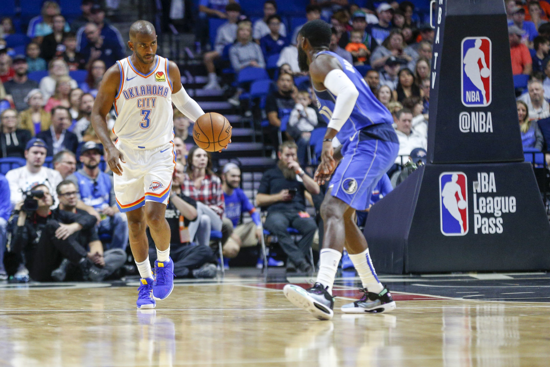 Oklahoma City Thunder vs Dallas Mavericks